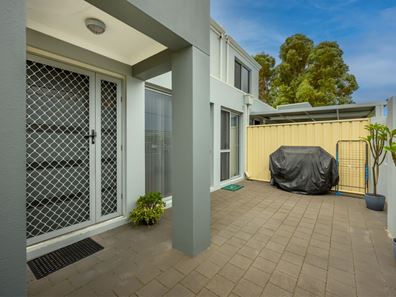 2/42 France Street, Mandurah WA 6210