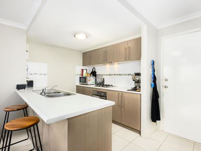 2/42 France Street, Mandurah WA 6210