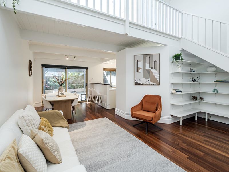 2 Court Street, Highgate WA 6003