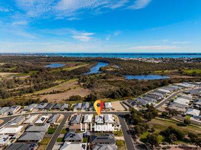39 Carnelian Avenue, Australind WA 6233