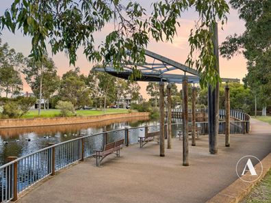 14 Horsham Crescent, Harrisdale WA 6112
