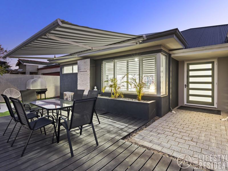 21 Bower Grove, Two Rocks WA 6037