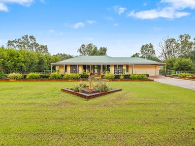 18 Hilarion Elbow, Hilbert WA 6112
