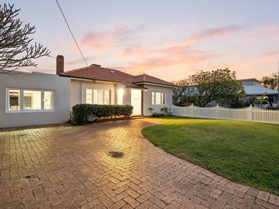207 Rosebery Street, Bedford WA 6052