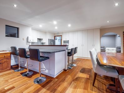 35 Garnkirk Road, Greenwood WA 6024