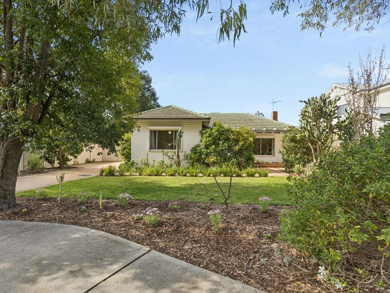 149 Bushmead Road, Hazelmere WA 6055