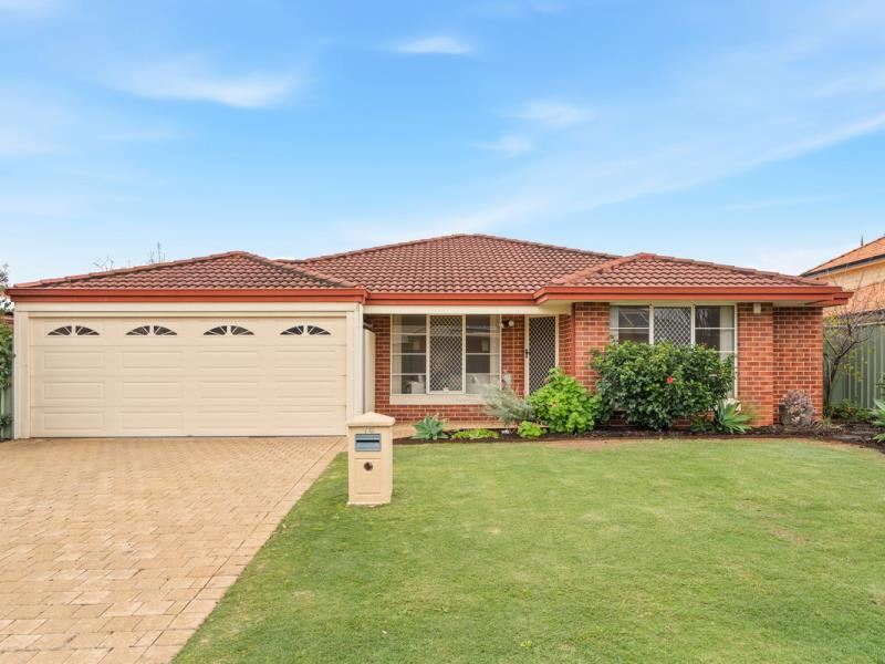 16 Carakine Grove, Thornlie WA 6108