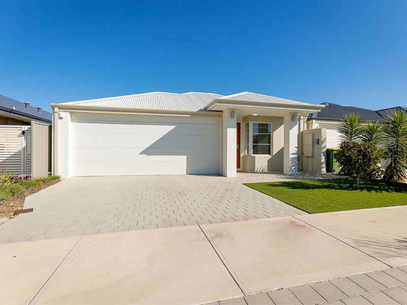 54 Fernleaf Loop, Piara Waters WA 6112