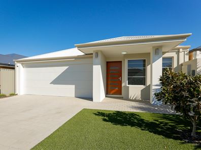 54 Fernleaf Loop, Piara Waters WA 6112