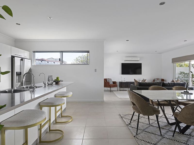 244A Ravenscar Street, Doubleview WA 6018