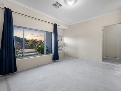 83 Alhambra Parkway, Landsdale WA 6065
