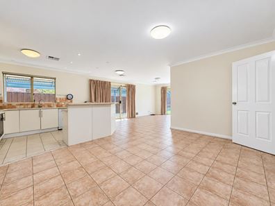 116 Larrawa Circle, Ellenbrook WA 6069