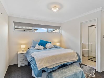 3 Boat Way, Golden Bay WA 6174