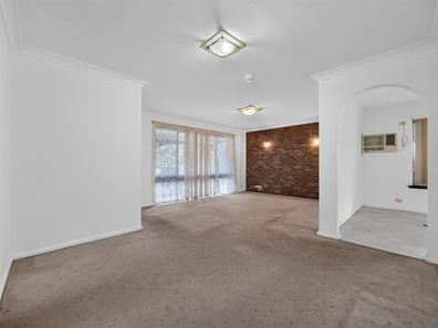 32 Blackmore Avenue, Girrawheen WA 6064