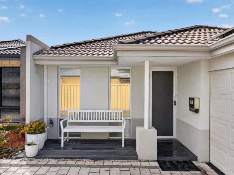 7 Silvestro Lane, Madeley WA 6065