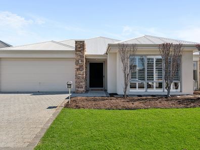 24 Limetta Grove, Landsdale WA 6065