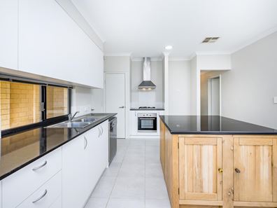 9/26 Climping Street, Balga WA 6061