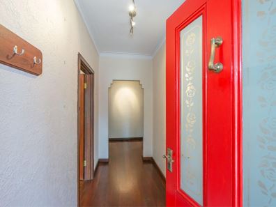 153 London Street, Mount Hawthorn WA 6016