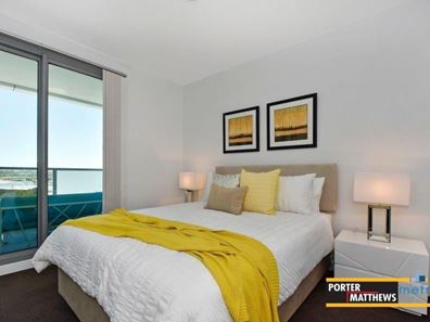 605/17 Malata Crescent, Success WA 6164