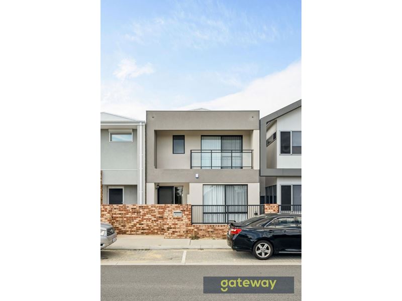 18 Solstice Way, Treeby WA 6164