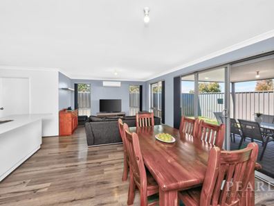 16 Sandridge Street, Banksia Grove WA 6031