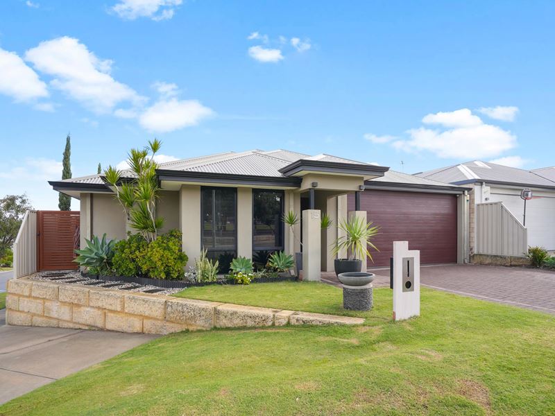15 Fiano Rise, Woodvale