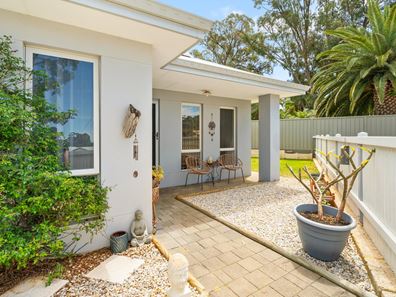2/96 Bortolo Drive, Greenfields WA 6210