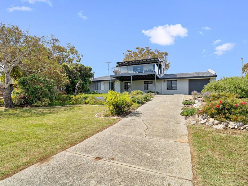 11 Leander  Street, Falcon WA 6210