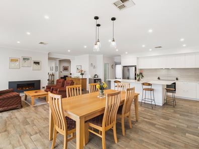 33 Tyrone Loop, Margaret River WA 6285