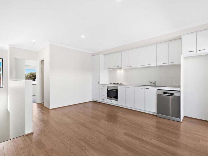 10/13 Coolbellup Avenue, Coolbellup
