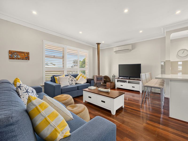 16 Florence Street, Rockingham WA 6168