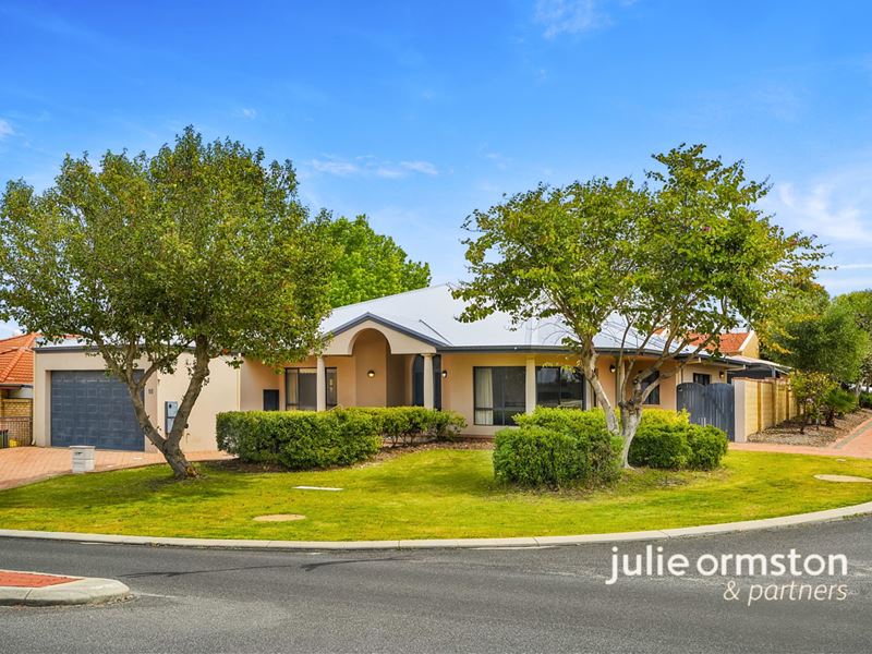 95 Timberlane Drive, Woodvale WA 6026