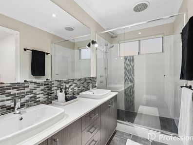 9 Bitalli Bend, Byford WA 6122