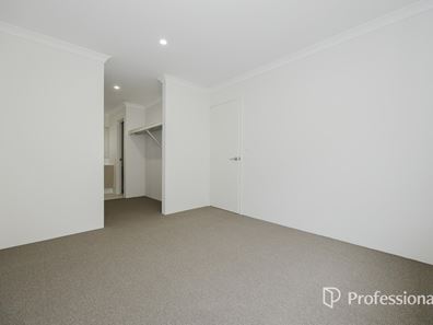24 Amethyst Crescent, Alkimos WA 6038