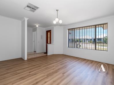 6 Coolie Street, Huntingdale WA 6110