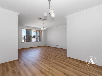 6 Coolie Street, Huntingdale WA 6110