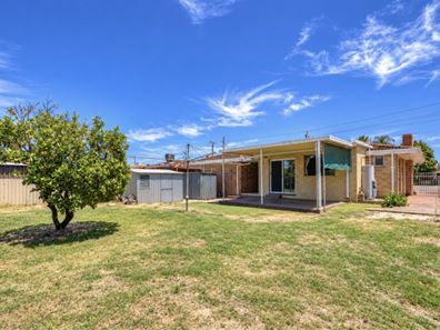 272 Wright Street, Cloverdale WA 6105
