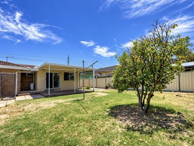 272 Wright Street, Cloverdale WA 6105