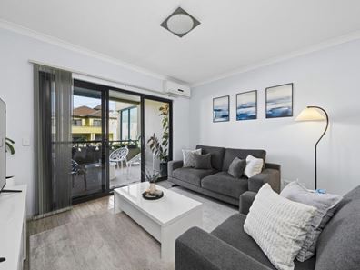 74/12 Citadel Way, Currambine WA 6028