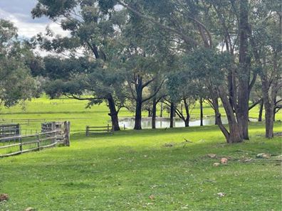 168 Scarp Road, Keysbrook WA 6126