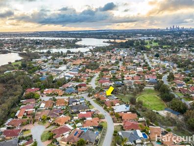 4 Foreshore Entrance, Wilson WA 6107