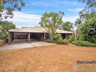 50 Gladys Road, Lesmurdie WA 6076