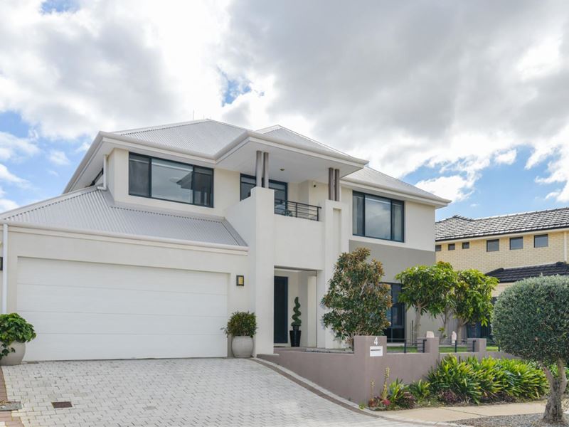 4 Wicklow Close, Beaconsfield WA 6162