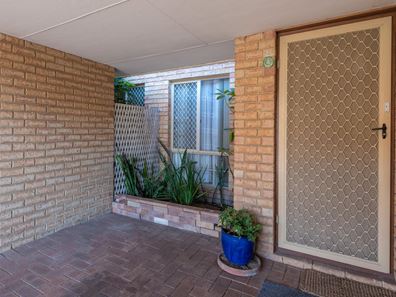 15/6 Edeline Street, Spearwood WA 6163