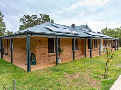 36 Holstein Loop, Lower Chittering WA 6084