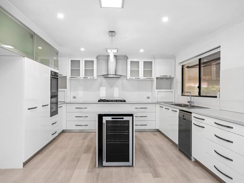 15 Hawkins Street, Lamington