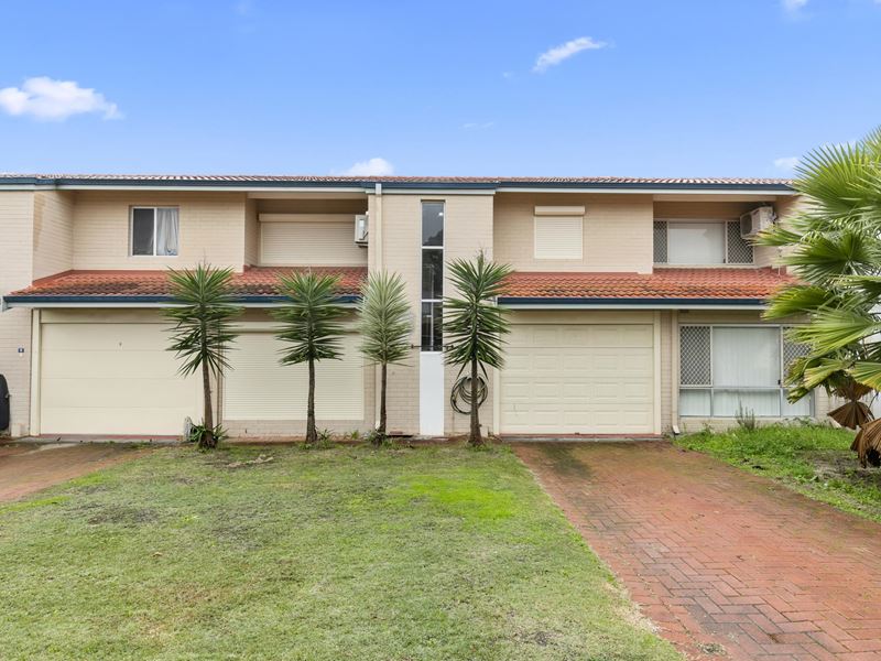 11/74 Amberton Avenue, Girrawheen WA 6064