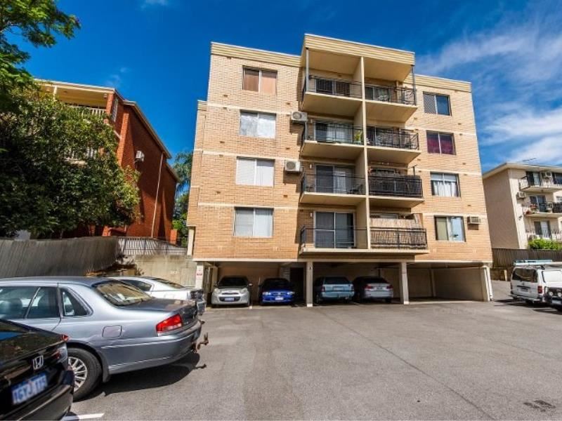 25/15 King George Street, Victoria Park