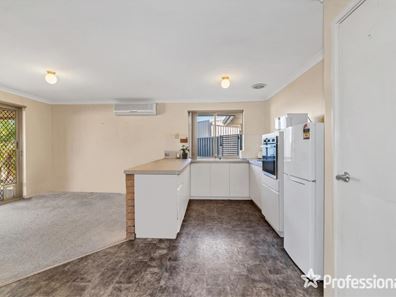 6A Napa Close, Warnbro WA 6169