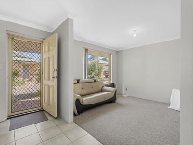 4/156 High Road, Riverton WA 6148